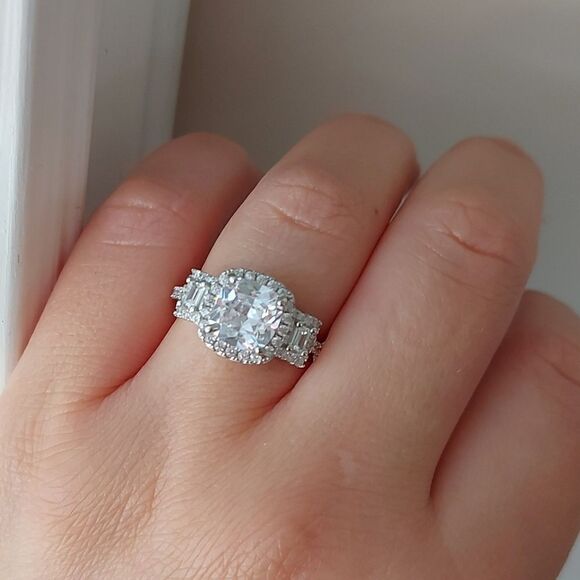 925 Sterling Silver 3 Stone Engagement Wedding Ring - Picture 15 of 16